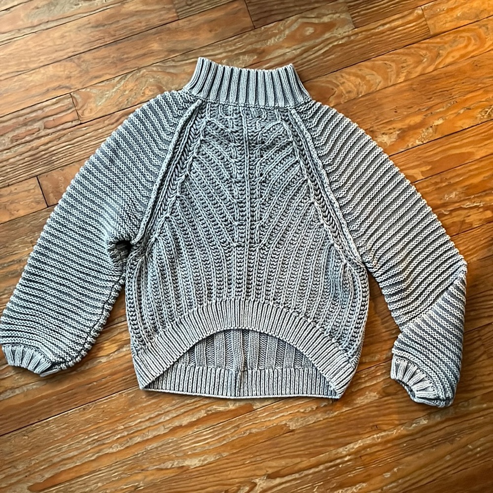 Free People Gray chunky Sweater